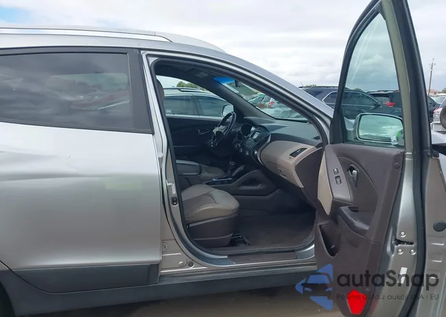 KM8JUCAG6FU068371: 44415629