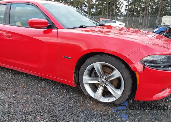 2C3CDXCTXJH260830: 44415669