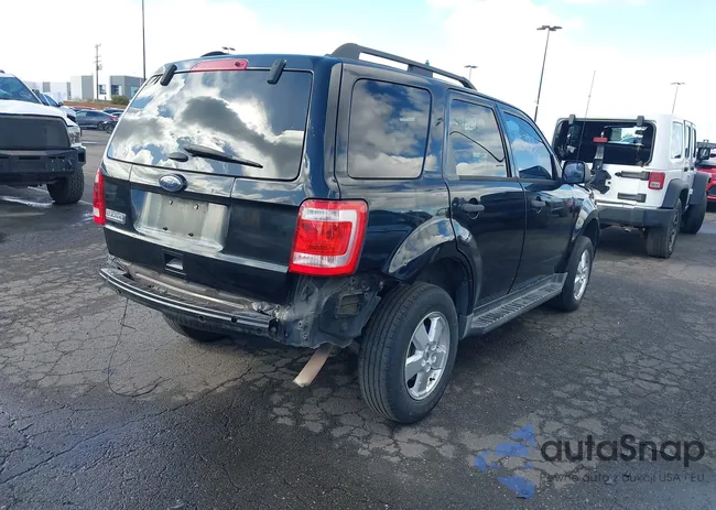 1FMCU0D77CKC18644: 44415733