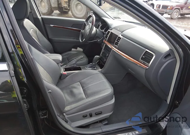 3LNHL2JC1AR641184: 44415735