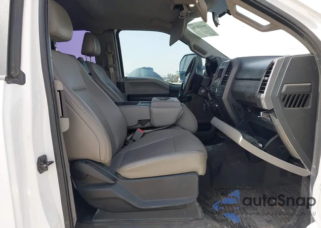 1FT7X2B65HEC14651: 44415736