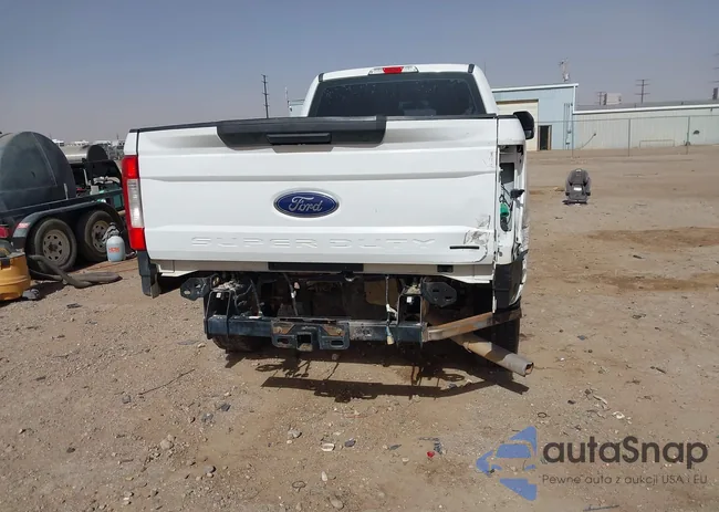 1FT7X2B65HEC14651: 44415736