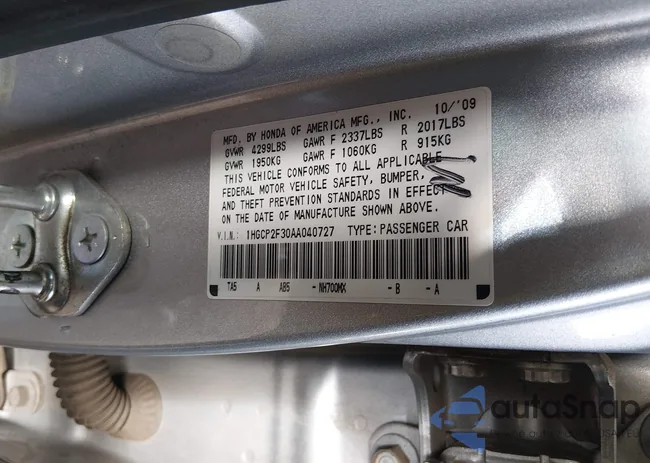 1HGCP2F30AA040727: 44415807