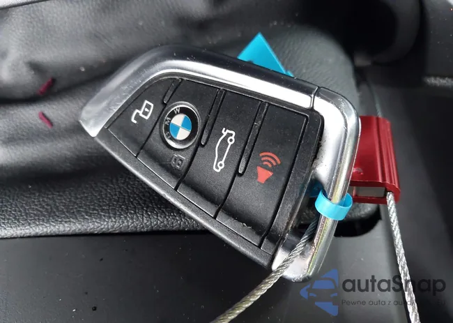 3MW5R7J09L8B16663: 44415826