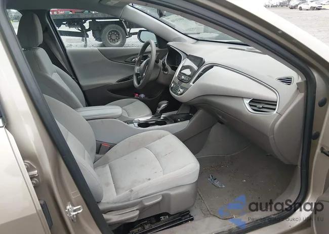 1G1ZD5ST3NF128682: 44416946