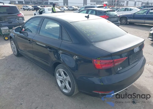 WAUAUGFF9J1037361: 44416947