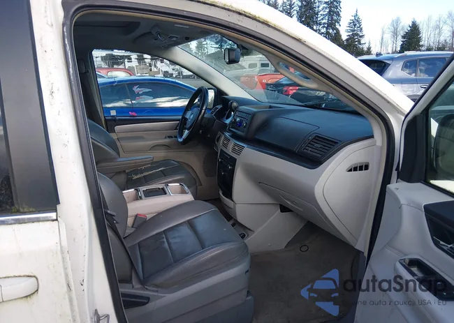 2V8HW54X89R502459: 44416952