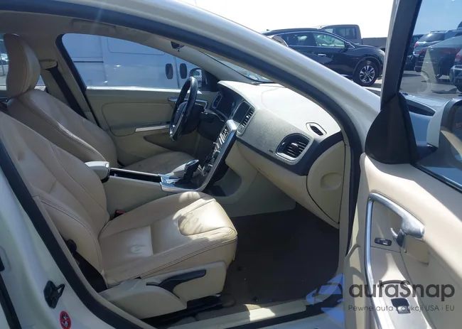 YV1612FS4D2222637: 44416986