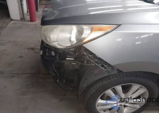 KM8JU3AC5DU736462: 44417064