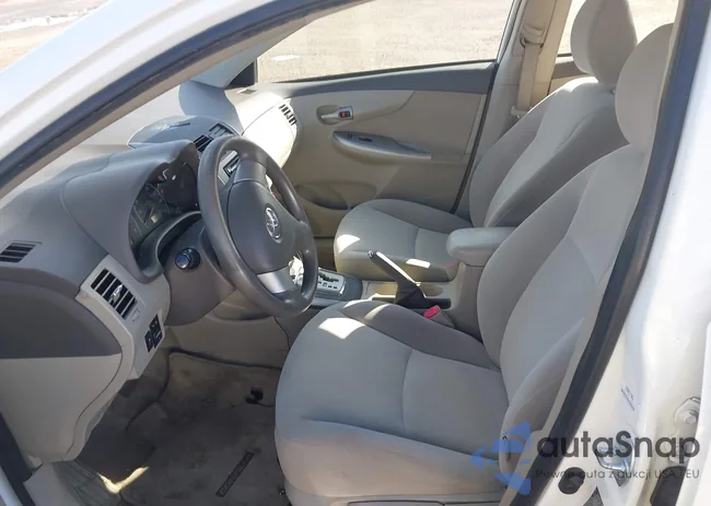 JTDBU4EE2A9095926: 44417104