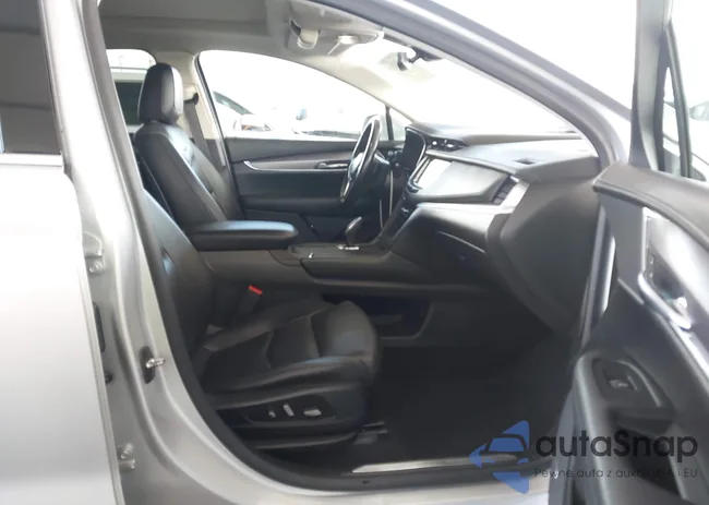 1GYKNERS5JZ215800: 44417265