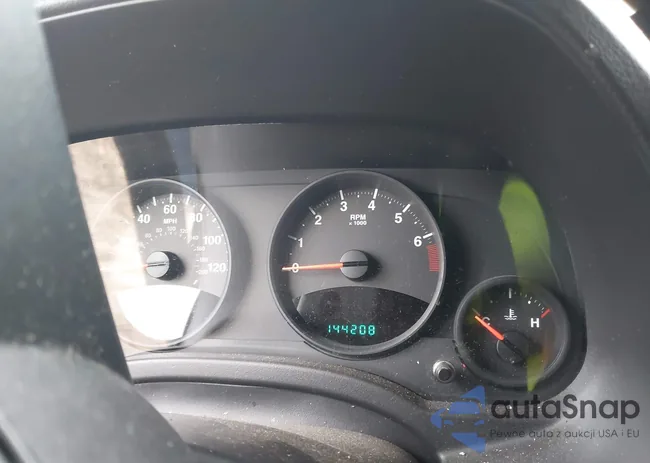 1C4NJRFB4CD552033: 44417341