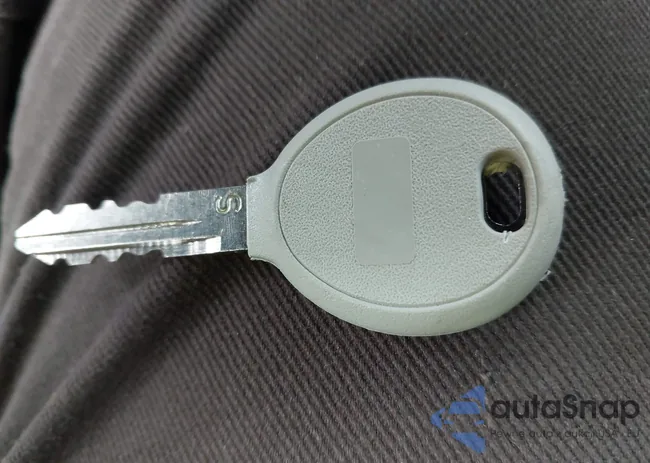 1C4NJRFB4CD552033: 44417341