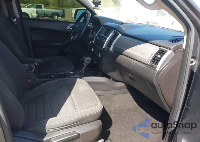 1FTER4EH9KLA28124: 44416432