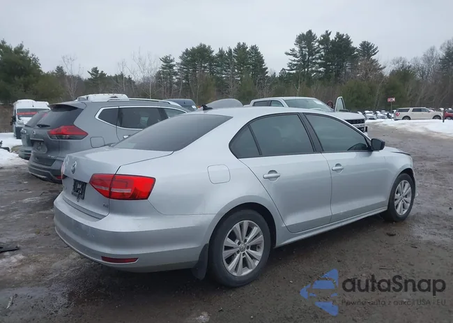 3VWD17AJ2FM209029: 44416440