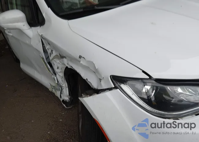 2C4RC1N79JR358926: 44416755