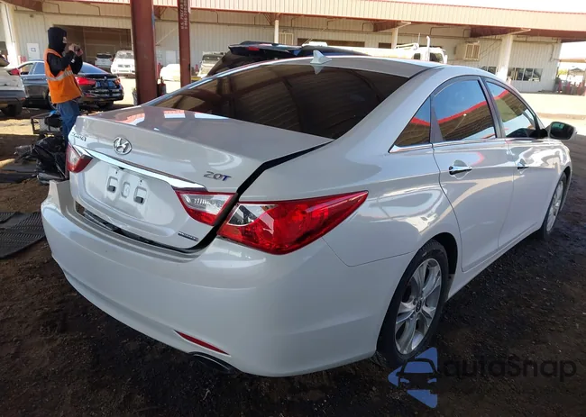 5NPEC4AB2BH305235: 44416778