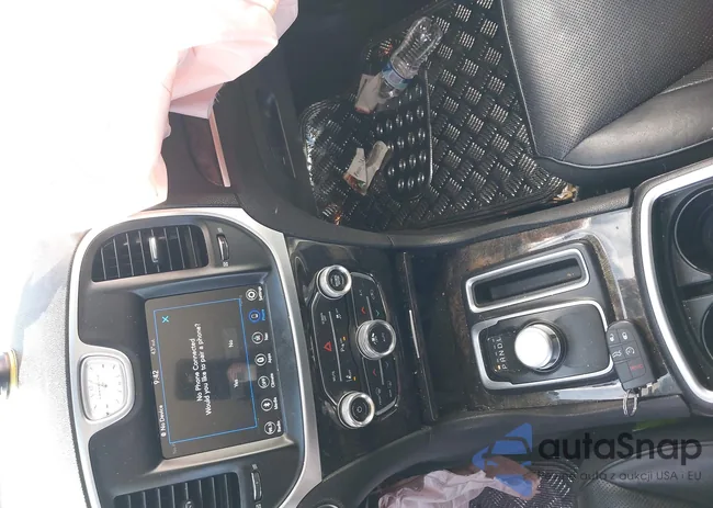 2C3CCAEG1JH263762: 44416798