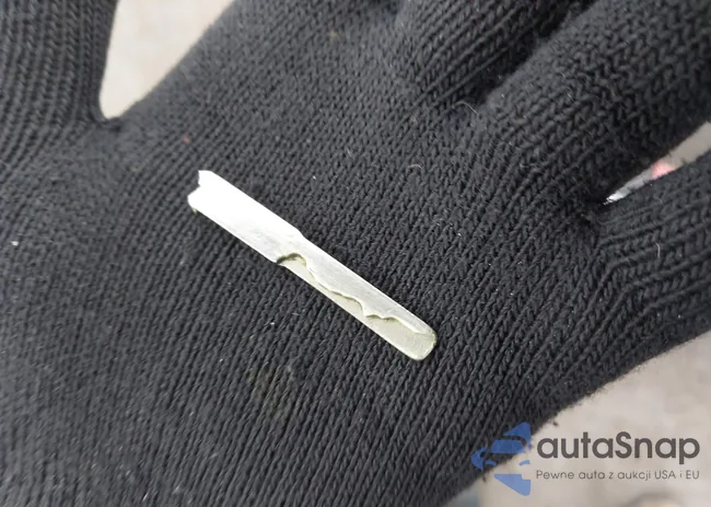 1FTYR3XG8GKB23895: 44417872