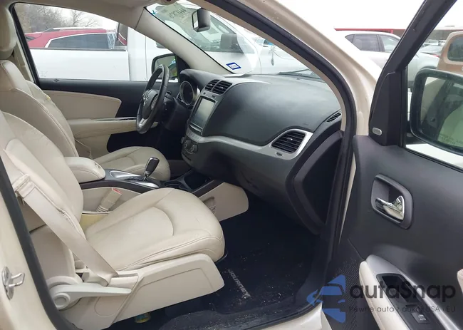 3C4PDCDG1CT231945: 44417876