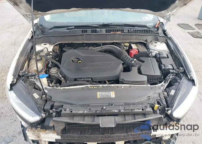 3FA6P0HR5DR240679: 44417912