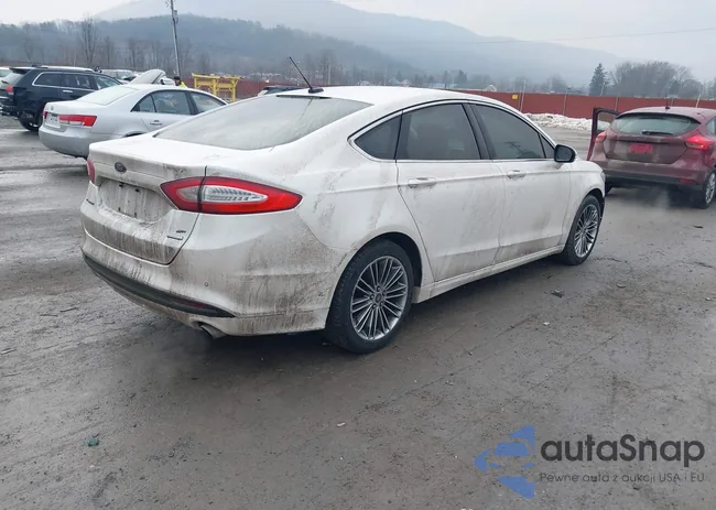 3FA6P0HR5DR240679: 44417912