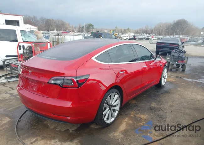 5YJ3E1EA3JF032840: 44417964