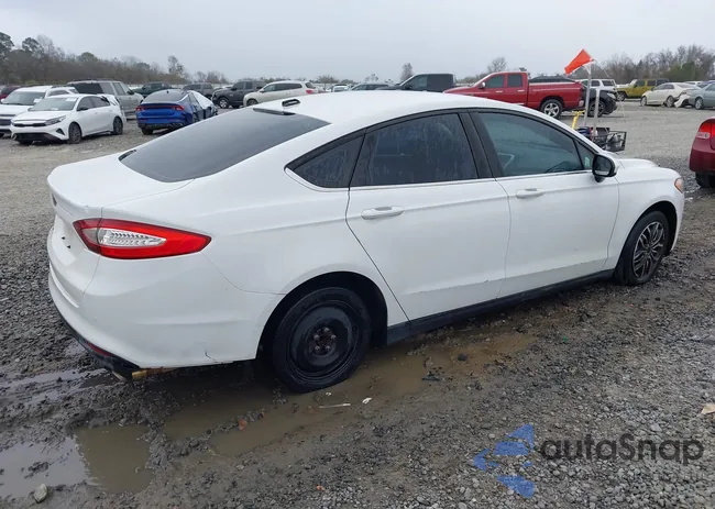 3FA6P0G76ER101324: 44418094