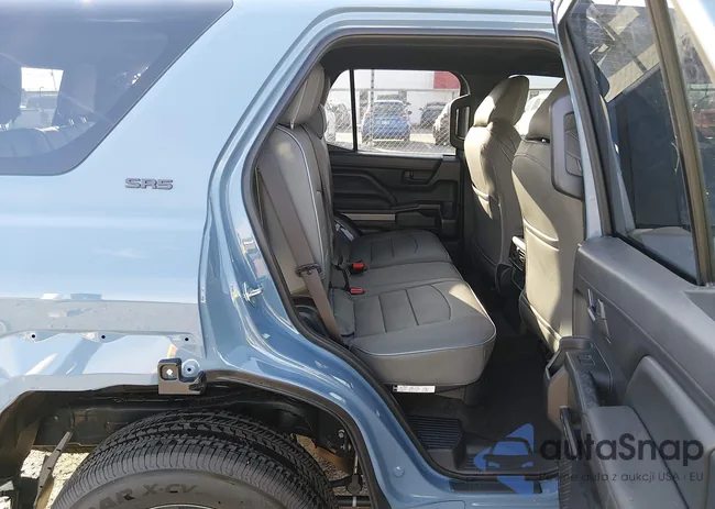 JTEVA5BR6S5058322: 44418115