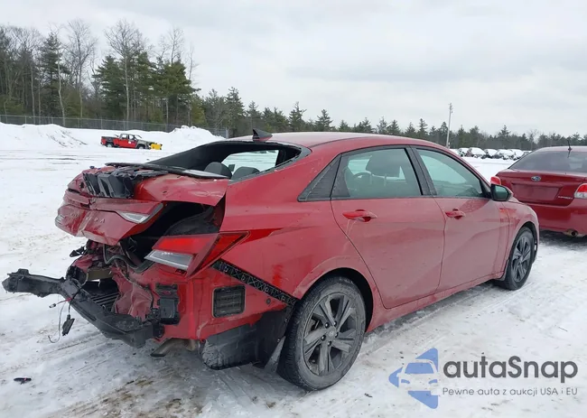 KMHLM4AG8NU328606: 44418121