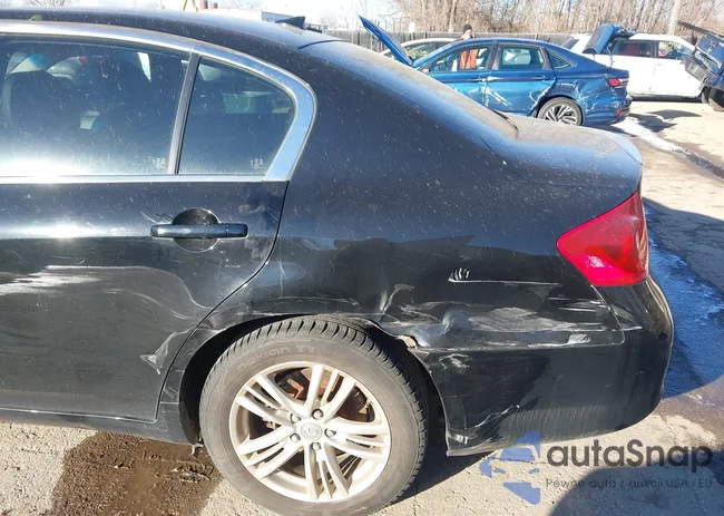 JN1CV6AR2AM452611: 44418137