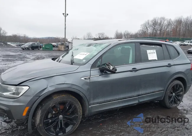 3VV2B7AX5MM038299: 44418190