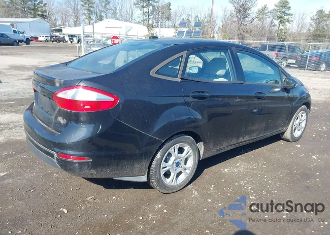 3FADP4BJ2EM176715: 44418200