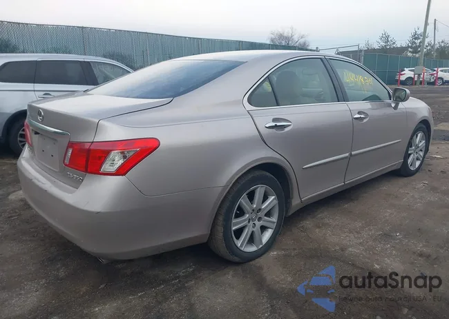 JTHBJ46G282261792: 44418201