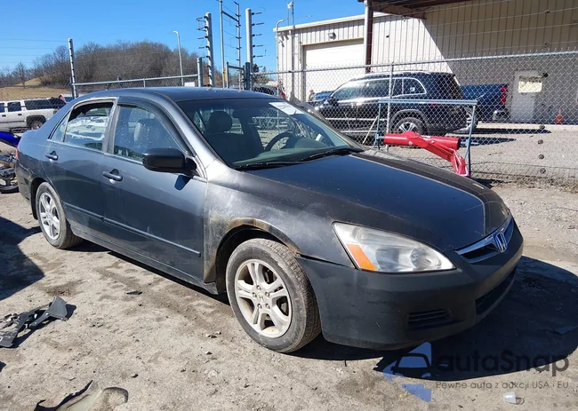 1HGCM568X7A024890: 44418226