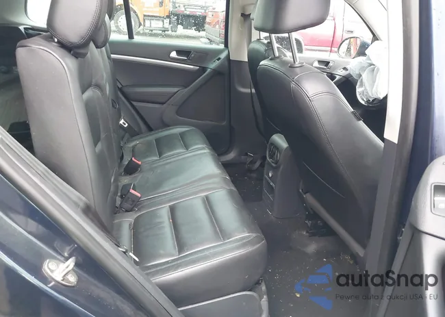 WVGAV7AX4CW530446: 44418332