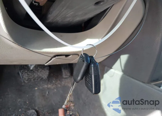 3FAHP0HA5AR100971: 44418337