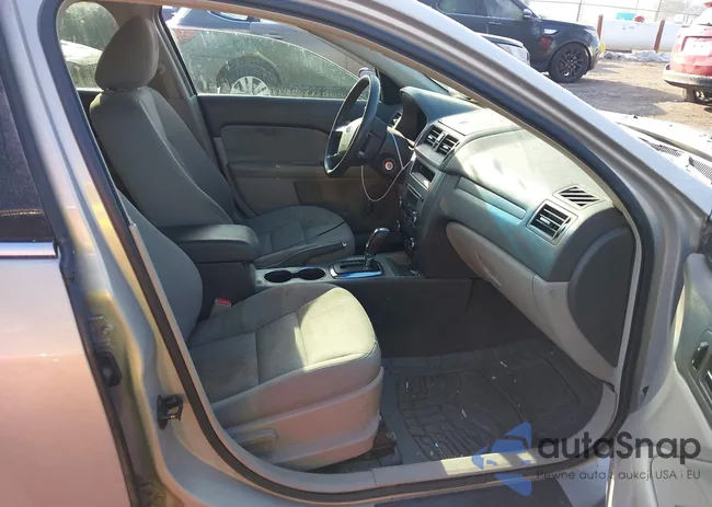 3FAHP0HA5AR100971: 44418337