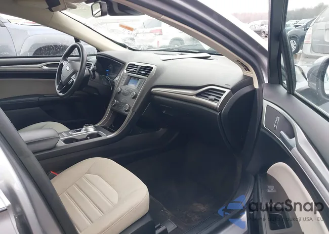 3FA6P0G72LR109546: 44418364