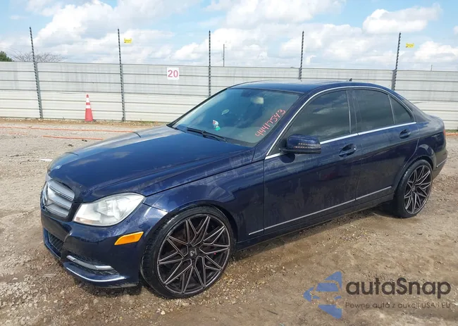 WDDGF4HB8DR271289: 44417543