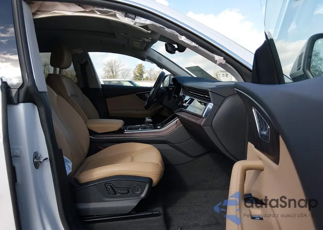 WA1CVAF11KD009297: 44417695