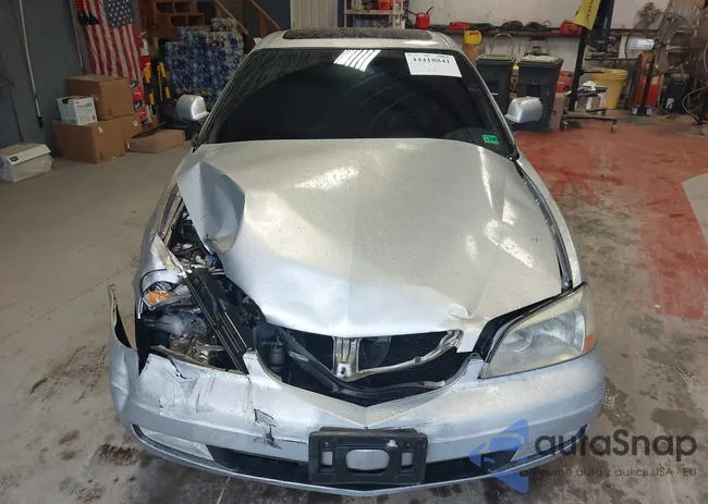 19UYA42701A029318: 44418841