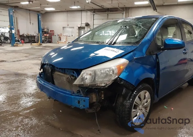 JTDKTUD34ED579618: 44418842