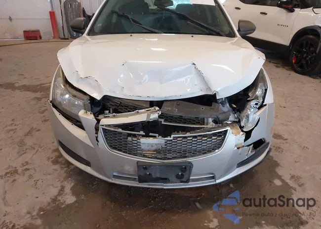 1G1PA5SH4E7157825: 44418868