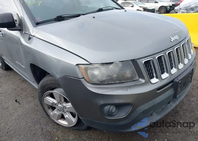 1C4NJCBA2ED570706: 44418876