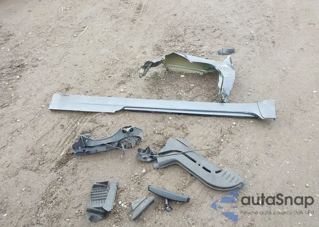 1N4AL2EP2AC126394: 44418935