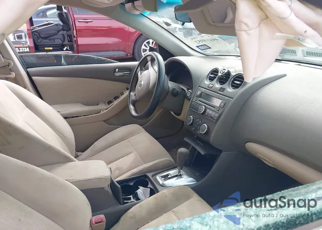 1N4AL2AP1CN524676: 44418952