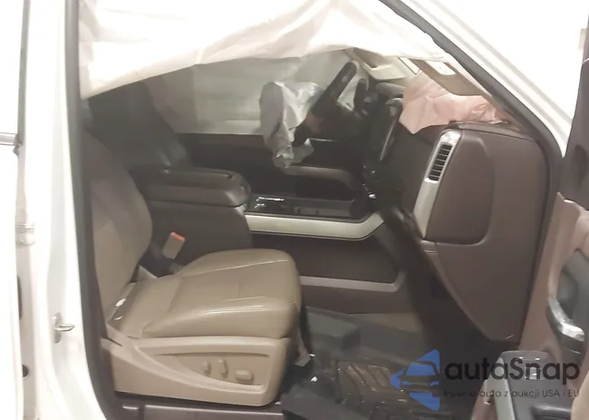 1GC1KWE83FF526404: 44418959