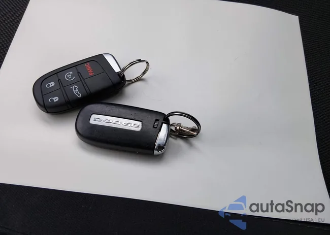 2C3CDXJGXHH644915: 44419093