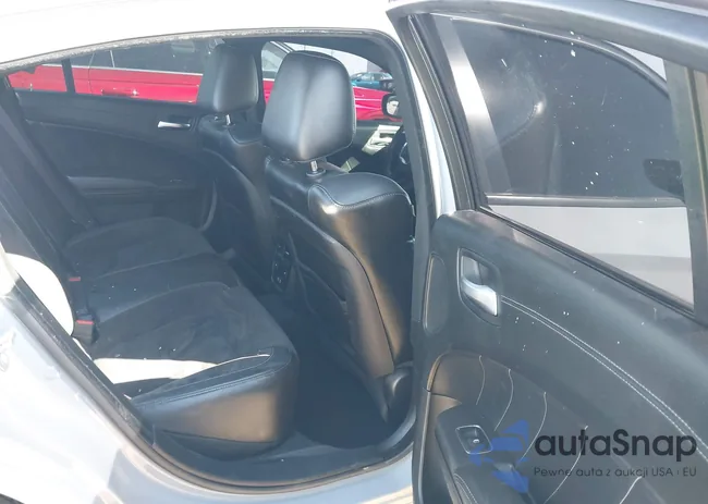 2C3CDXCT9NH231793: 44419117